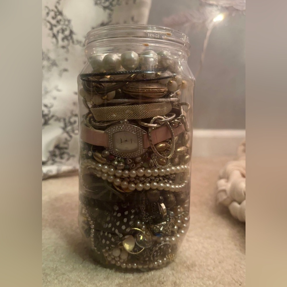 Gold pink and silver Jewelry mystery jar 1lb🌟